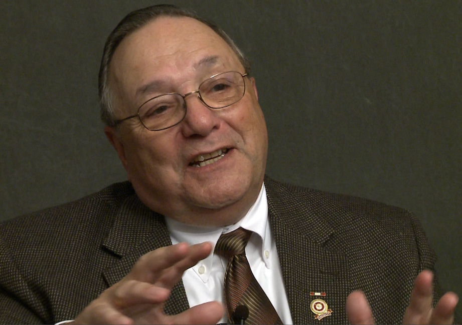 Locurcio_r_cropped_2